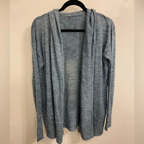 Lululemon Calm and Collected Wrap Heathered Sailboat Blue Size Medium - Picture 5 of 10